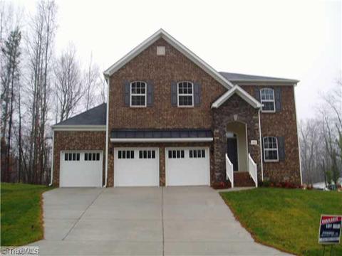 2808 Splitbrooke Dr, High Point, NC 27265 photo 1