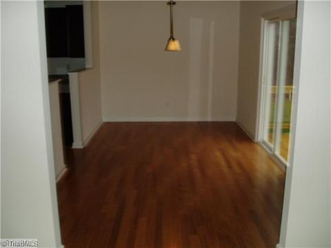 2808 Splitbrooke Dr, High Point, NC 27265 photo 9