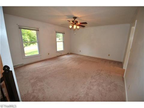 3602 Tanglebrook Trl, Clemmons, NC 27012 photo 4