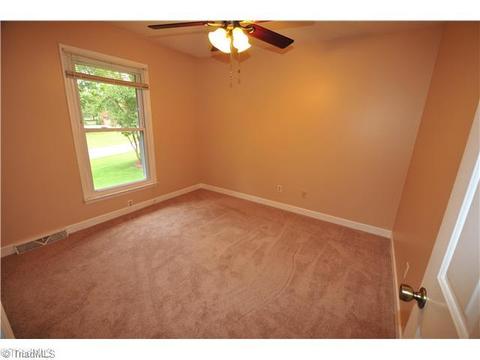 3602 Tanglebrook Trl, Clemmons, NC 27012 photo 10
