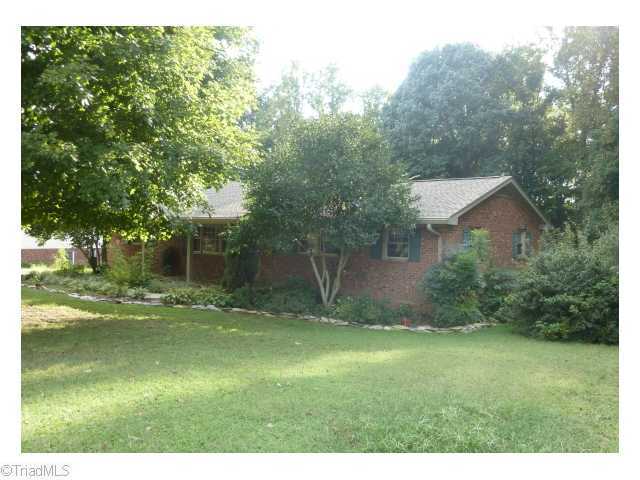 4913 Collins, Trinity, NC 27370 photo 1