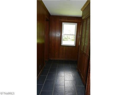1150 Crescent, King, NC 27021 photo 14