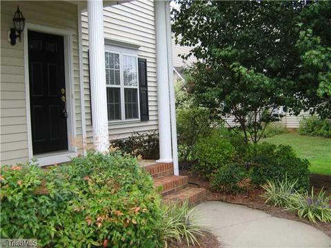324 Maverick Trl, King, NC 27021 photo 2