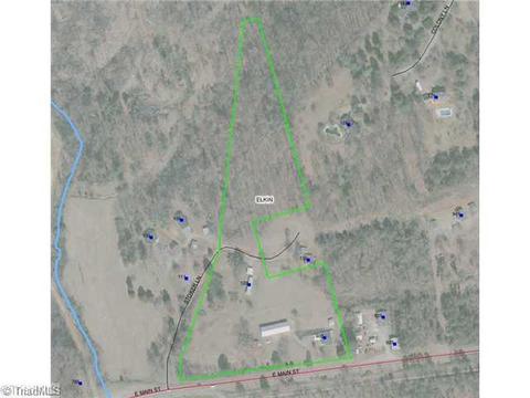 903 E Main St, Elkin, NC 28621 photo 7