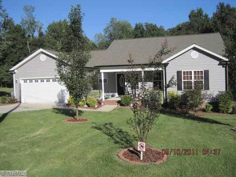 414 Cory Rd, High Point, NC 27265 photo 1