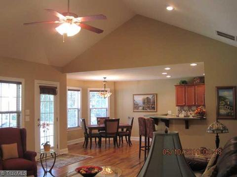 414 Cory Rd, High Point, NC 27265 photo 3