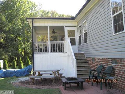 414 Cory Rd, High Point, NC 27265 photo 8