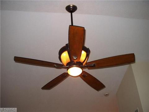 1722 Beaucrest, High Point, NC 27265 photo 5