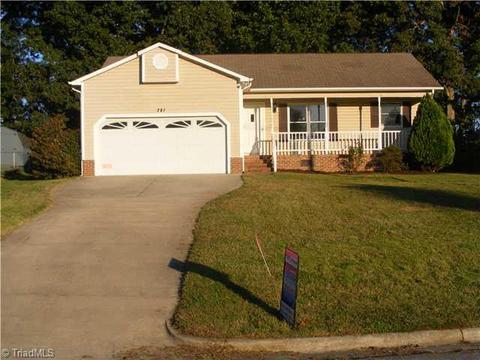 207 Ridgecreek, Trinity, NC 27370 photo 12