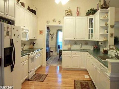 162 Arbor Trl, Thomasville, NC 27360 photo 5