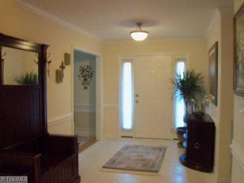 162 Arbor Trl, Thomasville, NC 27360 photo 2