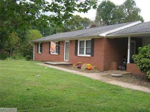 520 Prison Camp Rd, Dobson, NC 27017 photo 1