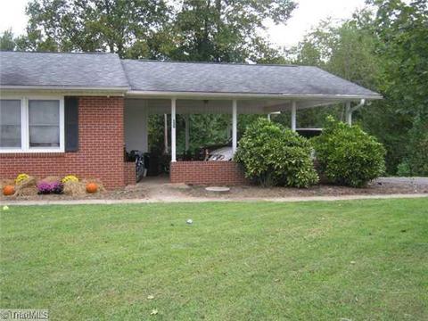 520 Prison Camp Rd, Dobson, NC 27017 photo 15