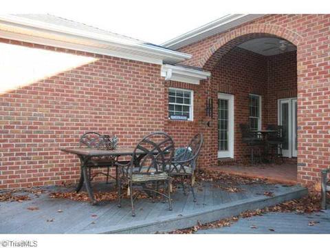 7456 Trotters Run, Trinity, NC 27370 photo 14