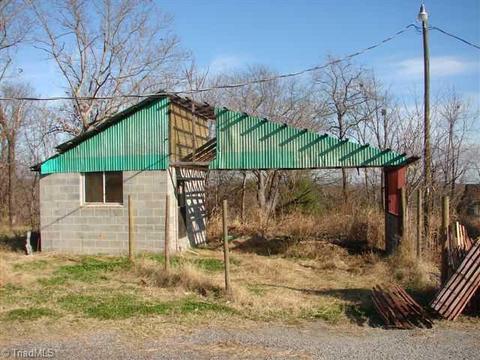 3426 Hoover Hill Rd, Trinity, NC 27370 photo 4
