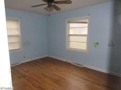 624 E State Ave, High Point, NC 27262 photo 4
