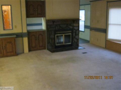 4647 Poplar Ridge Rd, Trinity, NC 27370 photo 3