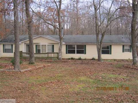 4647 Poplar Ridge Rd, Trinity, NC 27370 photo 1