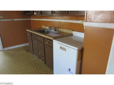 Undisclosed, High Point, NC 27260 photo 7