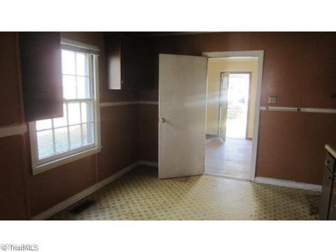 Undisclosed, High Point, NC 27260 photo 8