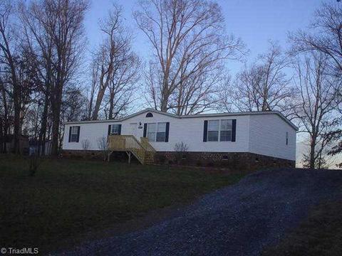 2292 Greenbrook Rd, Trinity, NC 27370 photo 2
