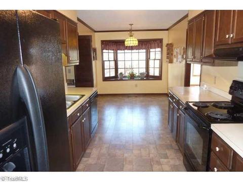 4812 Tallwood, Trinity, NC 27370 photo 5