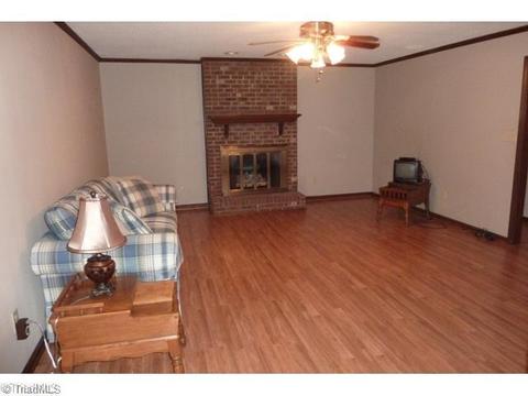 4812 Tallwood, Trinity, NC 27370 photo 4