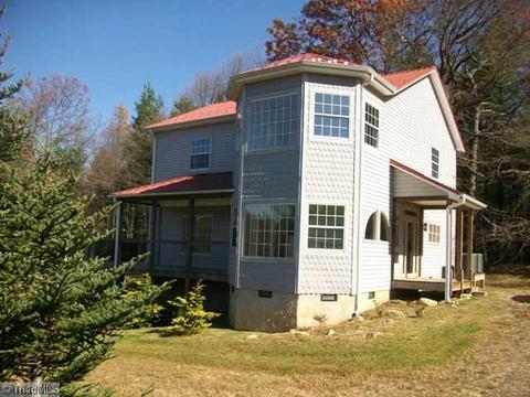 363 Cascade Trl, Fancy Gap, VA 24328 photo 1