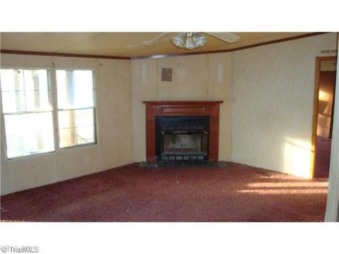 3270 Mock, High Point, NC 27265 photo 7