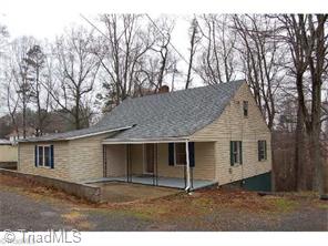 121 Hickerson, Elkin, NC 28621 photo 1