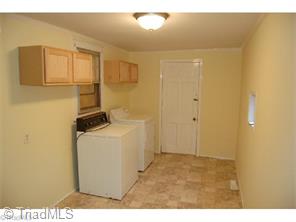 121 Hickerson, Elkin, NC 28621 photo 9
