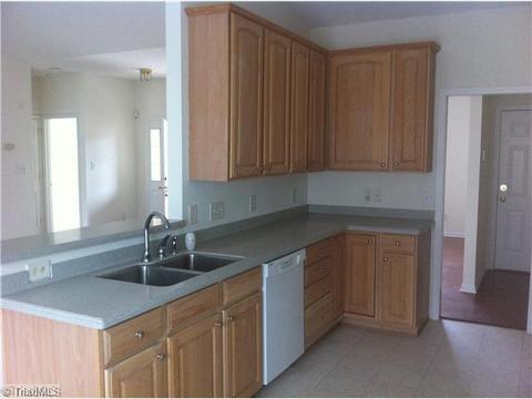 156 Huron, Winston Salem, NC 27103 photo 4