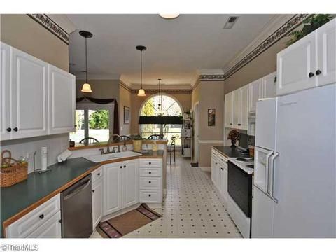 997 Baltimore Rd, Advance, NC 27006 photo 4