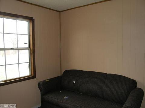 301 Coltrane, High Point, NC 27260 photo 7