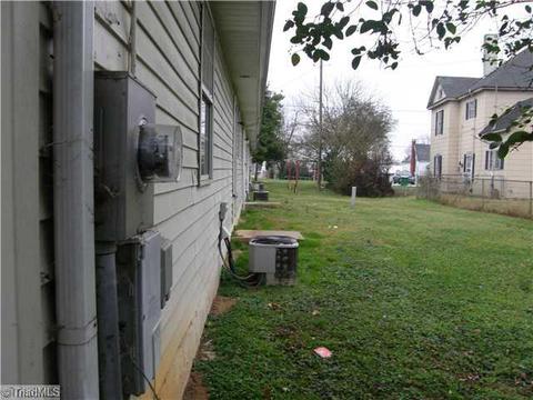 301 Coltrane, High Point, NC 27260 photo 2