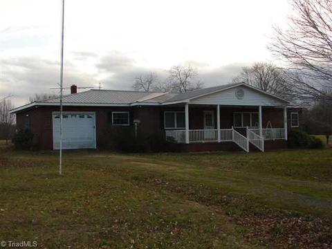 7743 Old Us Highway 64, Trinity, NC 27370 photo 1