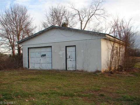 7743 Old Us Highway 64, Trinity, NC 27370 photo 3