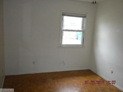 507 Pendleton, High Point, NC 27260 photo 11