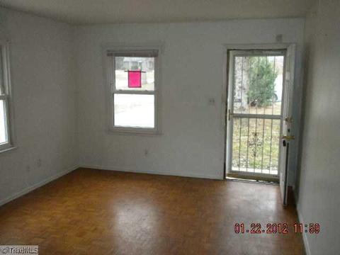 507 Pendleton, High Point, NC 27260 photo 3