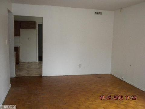 507 Pendleton, High Point, NC 27260 photo 2