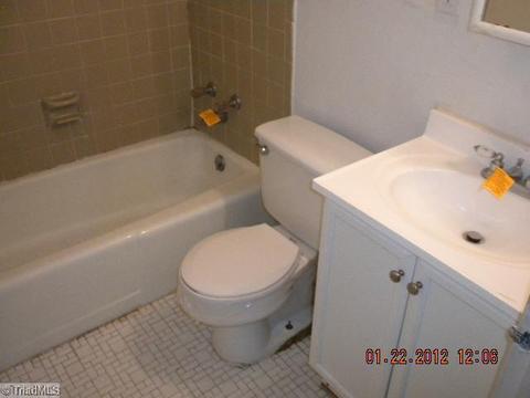 507 Pendleton, High Point, NC 27260 photo 12