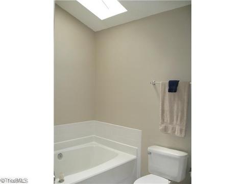 4225 Braddock Rd, High Point, NC 27265 photo 10
