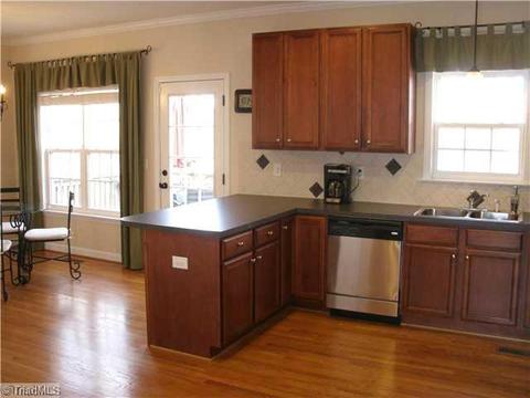 7047 Windrift Ct, Clemmons, NC 27012 photo 5
