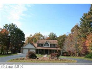 175 Scenic Dr, Stuart, VA 24171 photo 2
