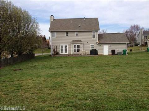3622 Single Leaf, High Point, NC 27265 photo 11
