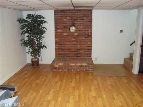 114 Stonebridge, King, NC 27021 photo 11