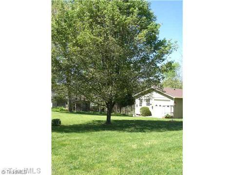 3824 Beech Cir, Trinity, NC 27370 photo 11