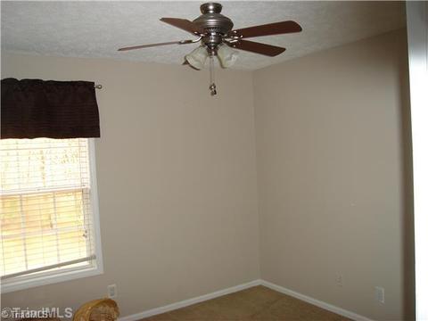 4821 Cashatt, Trinity, NC 27370 photo 5