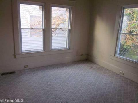 805 Carr, High Point, NC 27262 photo 3