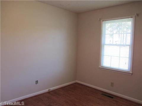 636 Manuel, Mayodan, NC 27027 photo 7